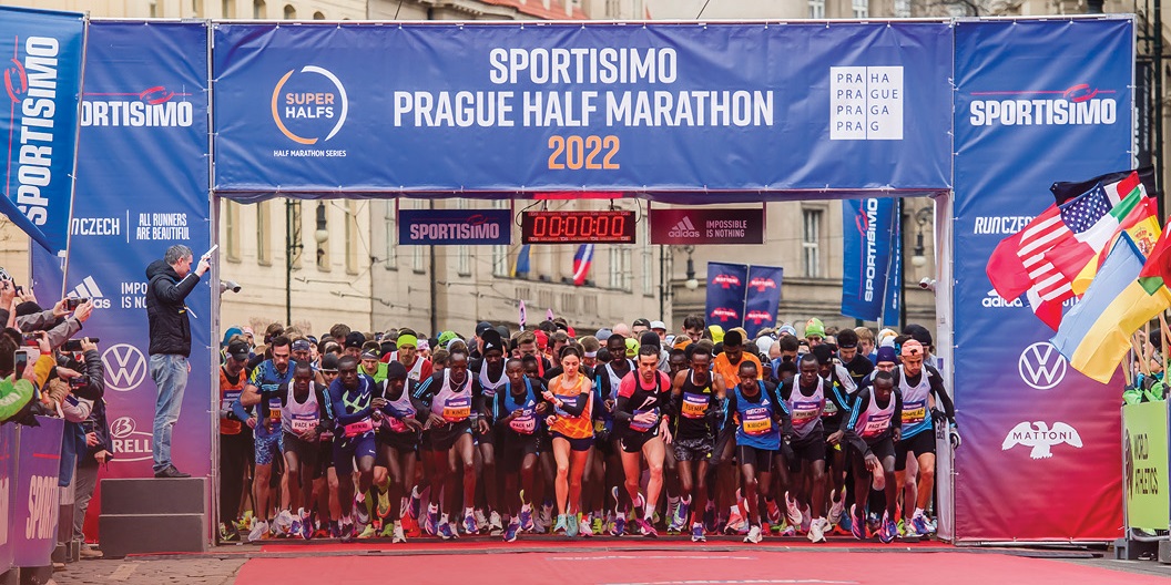 Pražský půlmaraton se blíží. Přijďte fandit běžeckým nadšencům
