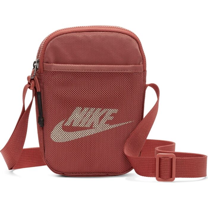 Unboxing/Reviewing The Nike Heritage Cross Body Bag (On Body) 