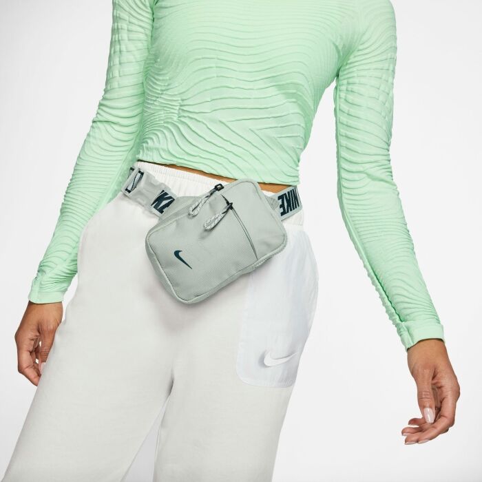 Nike 10 Ltrs Black/Black/White Waist Bag (BA5750-010) : Amazon.in: Fashion