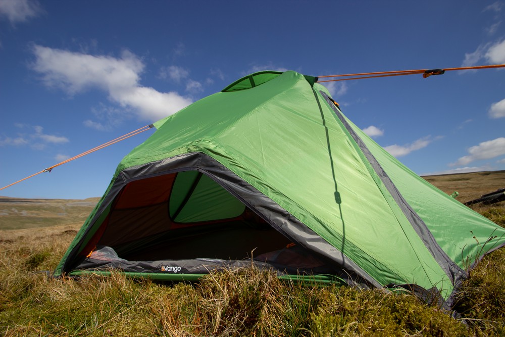 Туристическа палатка