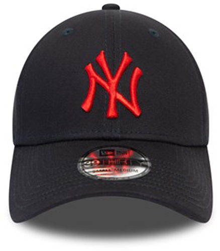 Club baseball cap