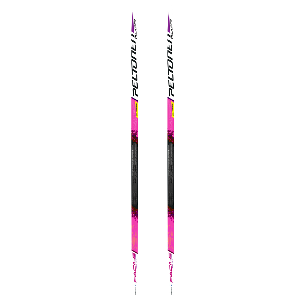 Women’s classic skis with uphill travel support