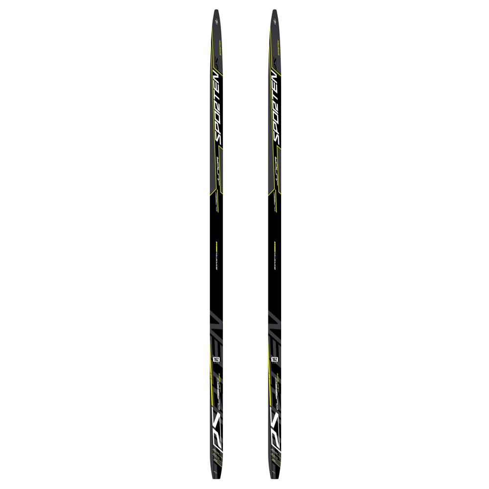 Children’s classic style Nordic skis with uphill travel support