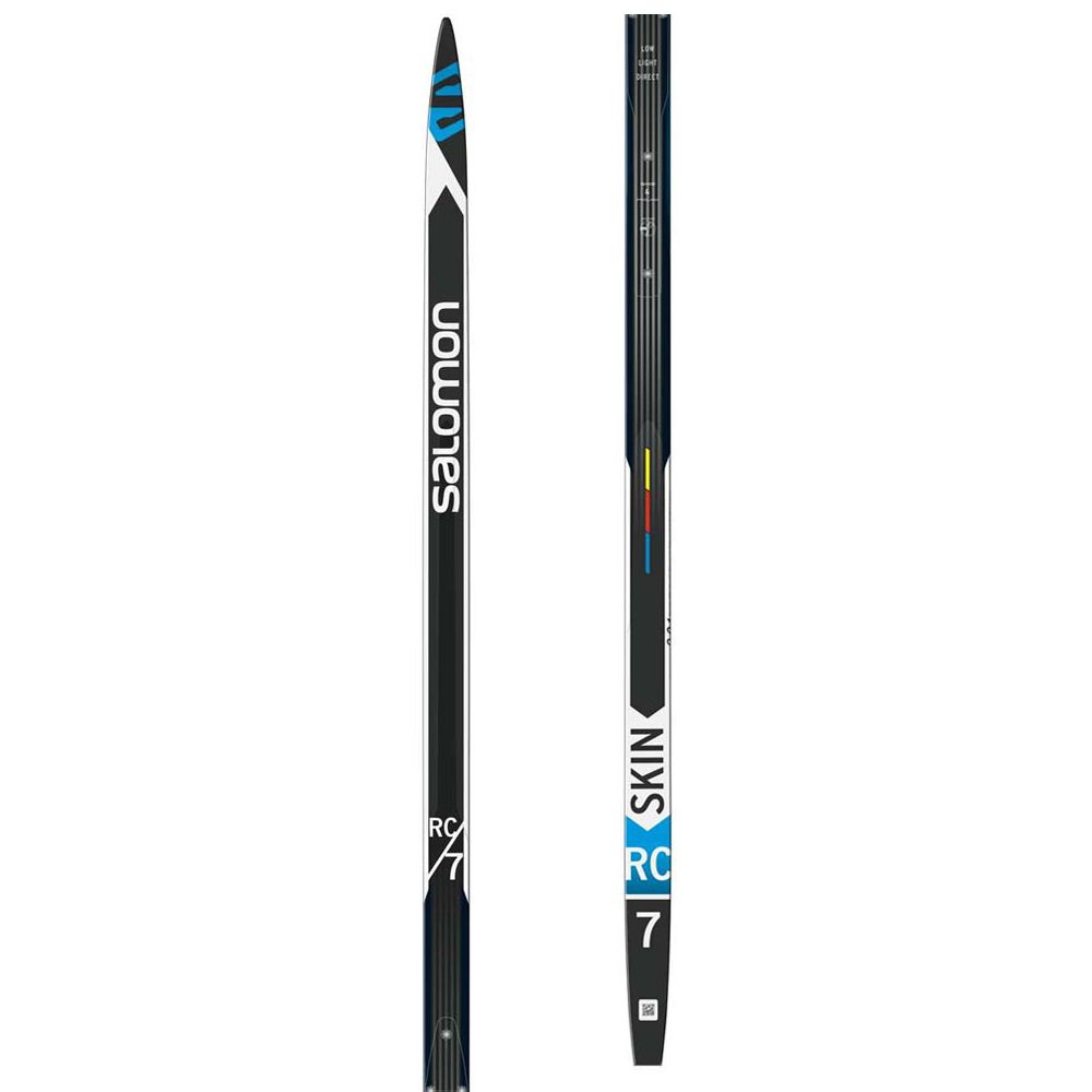 Classic skis with uphill travel support