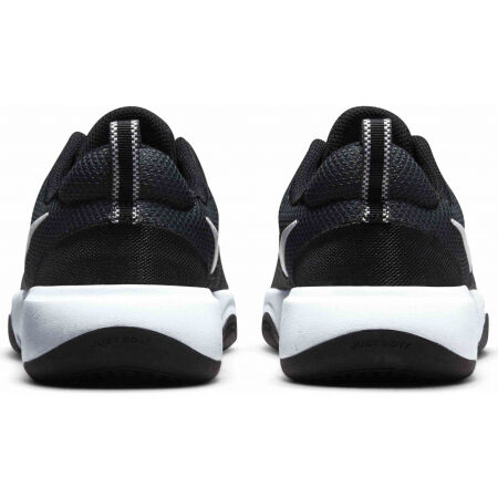 Дамски спортни обувки - Nike CITY REP TR - 6