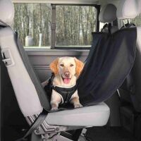 Поставка за животни на задната седалка на коли