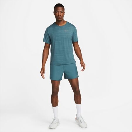 Pánské běžecké tričko - Nike DRI-FIT MILER - 8