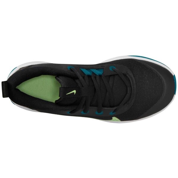 Nike OMNI Детски обувки за спорт в зала, черно, Veľkosť 35.5