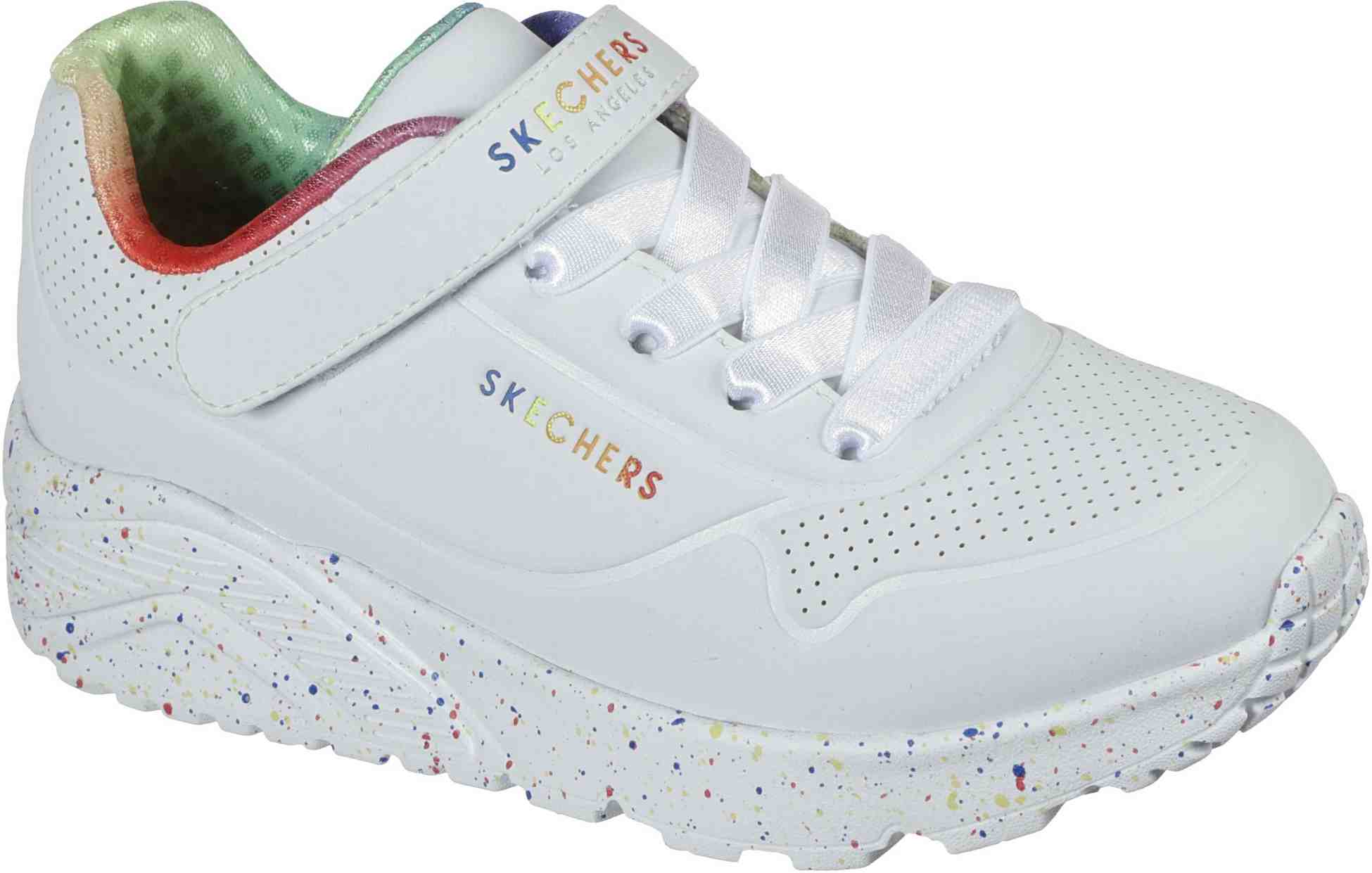 Спортни обувки за момичета
