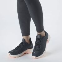 Women's trail shoes