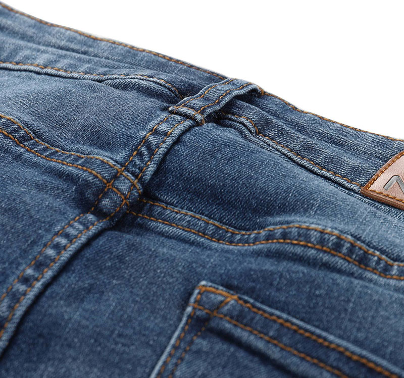 Dámske džínsy