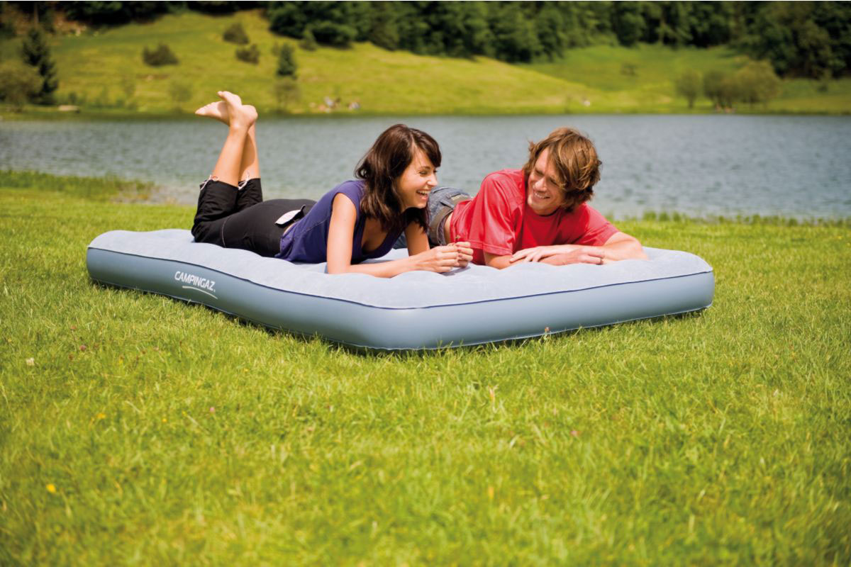 Two person inflatable mattress