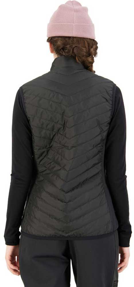 Women’s vest with merino insulation
