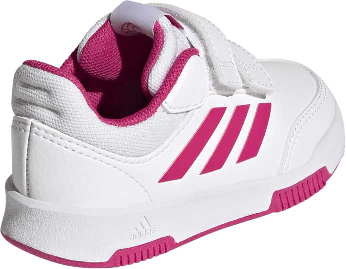 Детски спортни обувки
