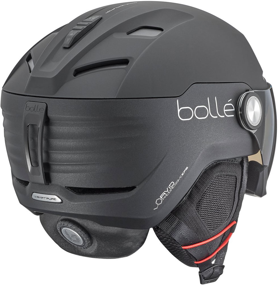 Ski helmet with a visor