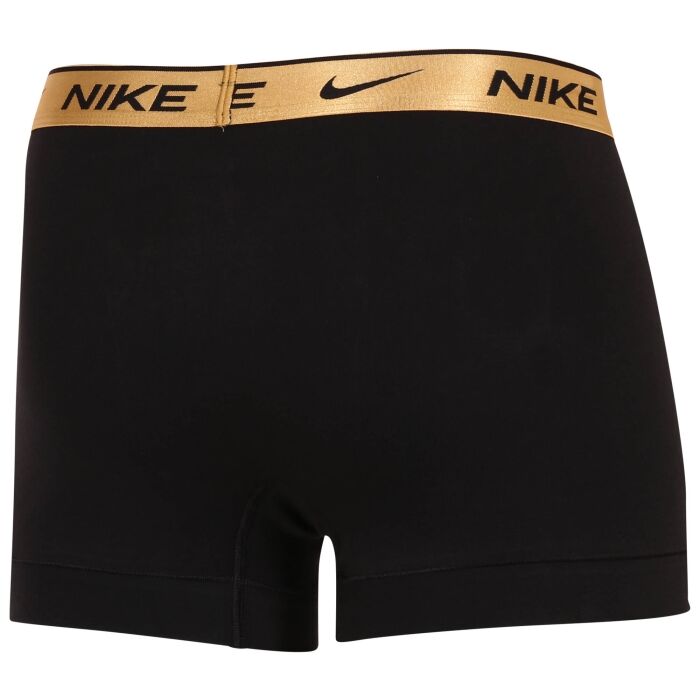 https://i.sportisimo.com/products/images/1544/1544448/700x700/nike-eday-cotton-stretch-trunk-3pk-blk_6.jpg