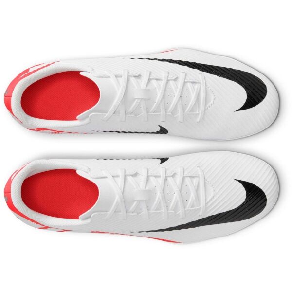 Nike MERCURIAL VAPOR 15 CLUB FG/MG Мъжки бутонки, бяло, Veľkosť 41