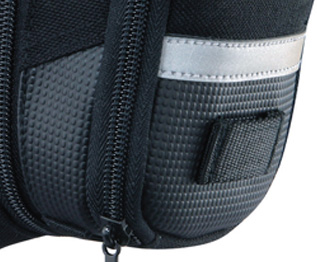 AERO WEDGE PACK-SMALL QUICKCLICK - Under-seat bag