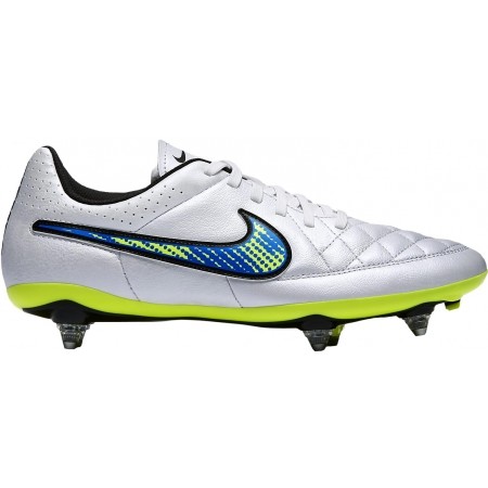 nike tiempo leather cleats