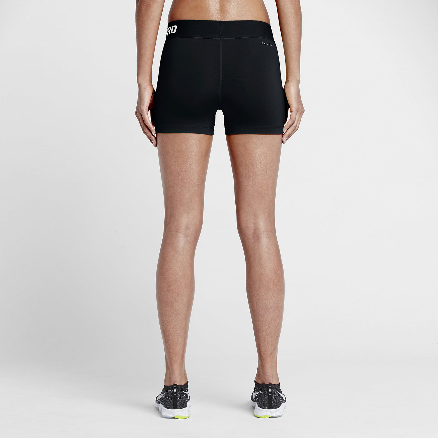 PRO 3 COOL SHORT - Women’s sports shorts