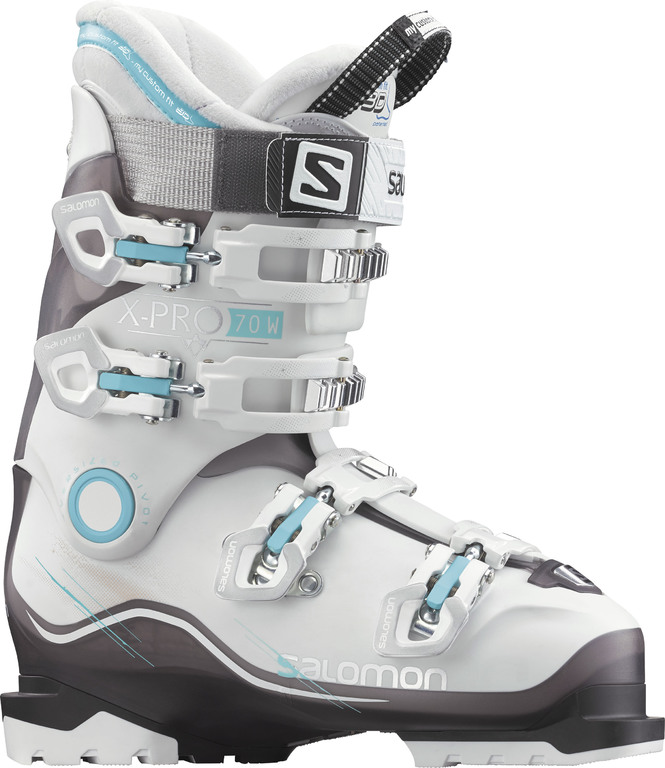 Women’s skiing shoes