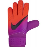 Futbalové brankárske rukavice
