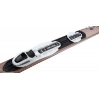 Classic nordic skis with uphill travel support