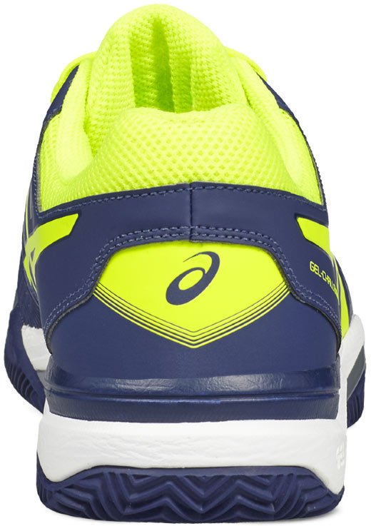 Men’s tennis shoes