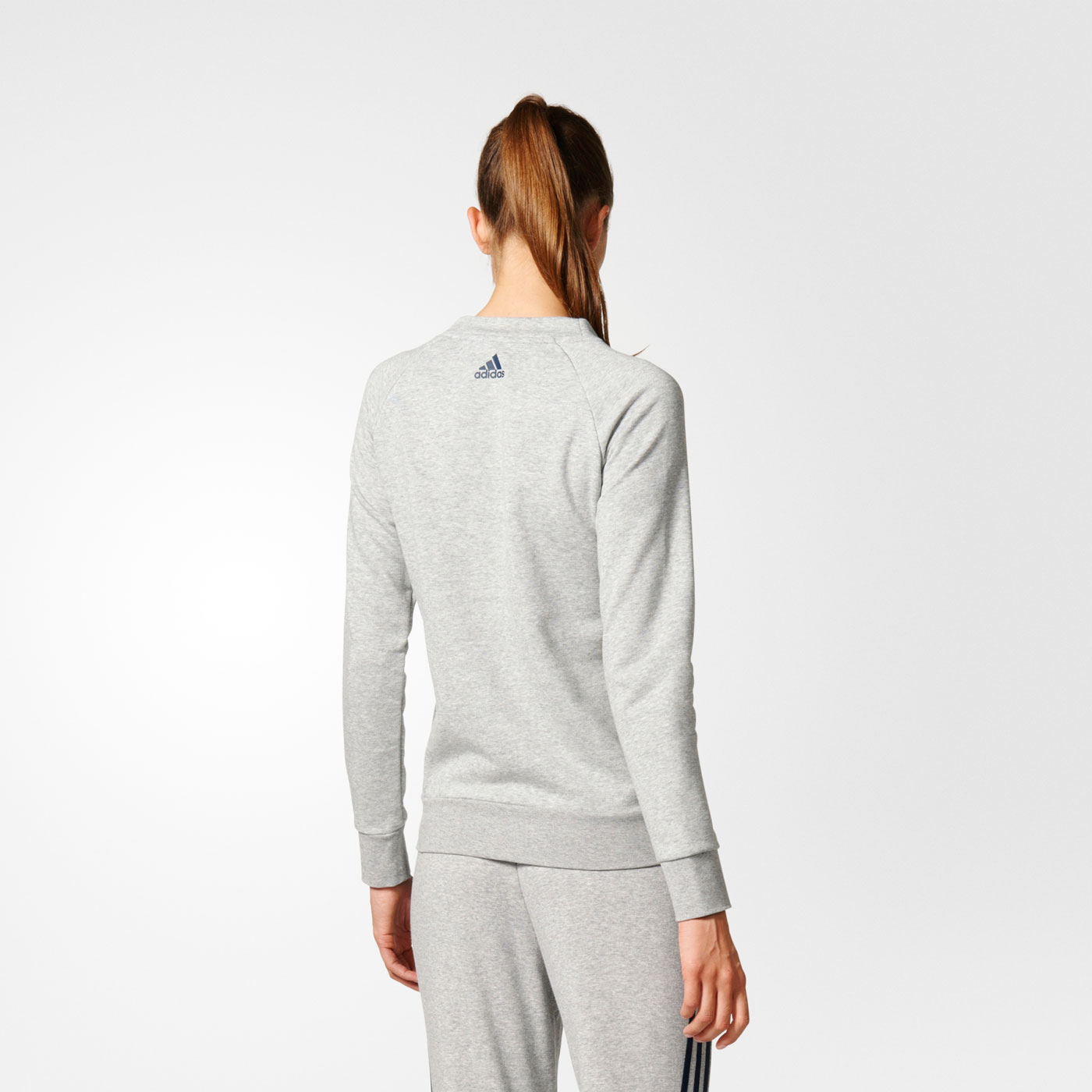 Women’s sweatshirt