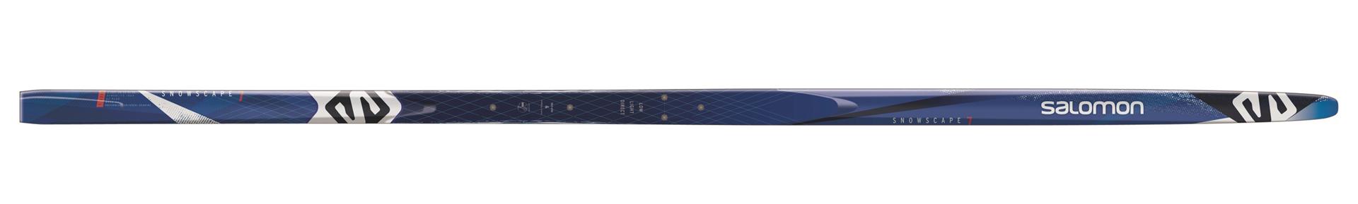 Classic skis with uphill travel support
