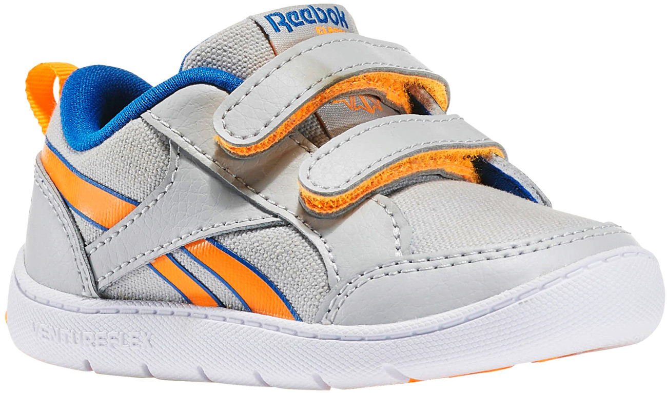 Kids’ leisure shoes