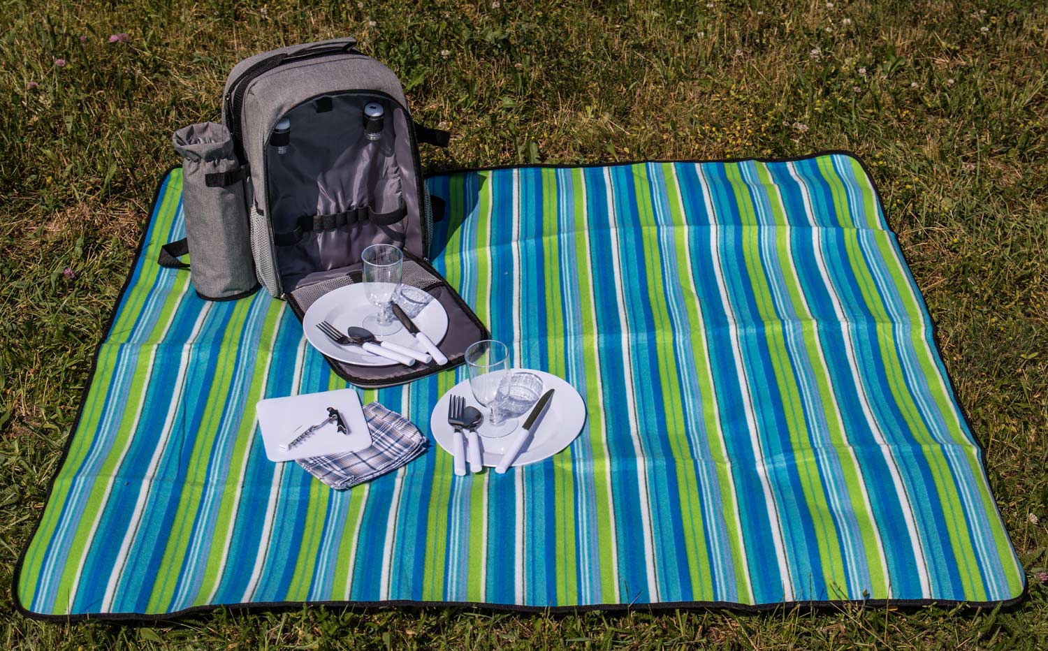 Picknick Rucksack mit einer Decke