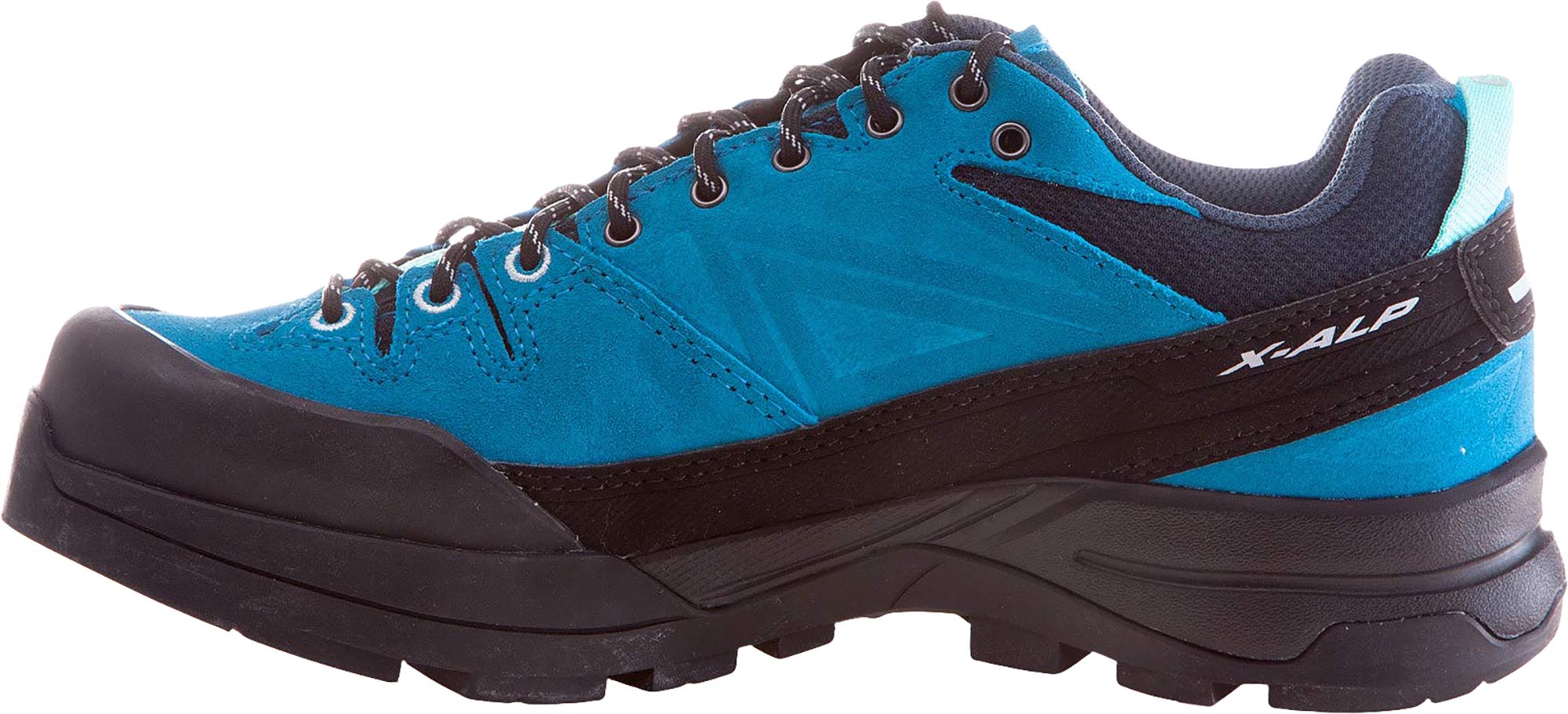 Women’s mountain hiking shoes