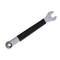 Pedal wrench