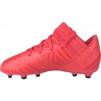 Chlapčenská futbalová obuv