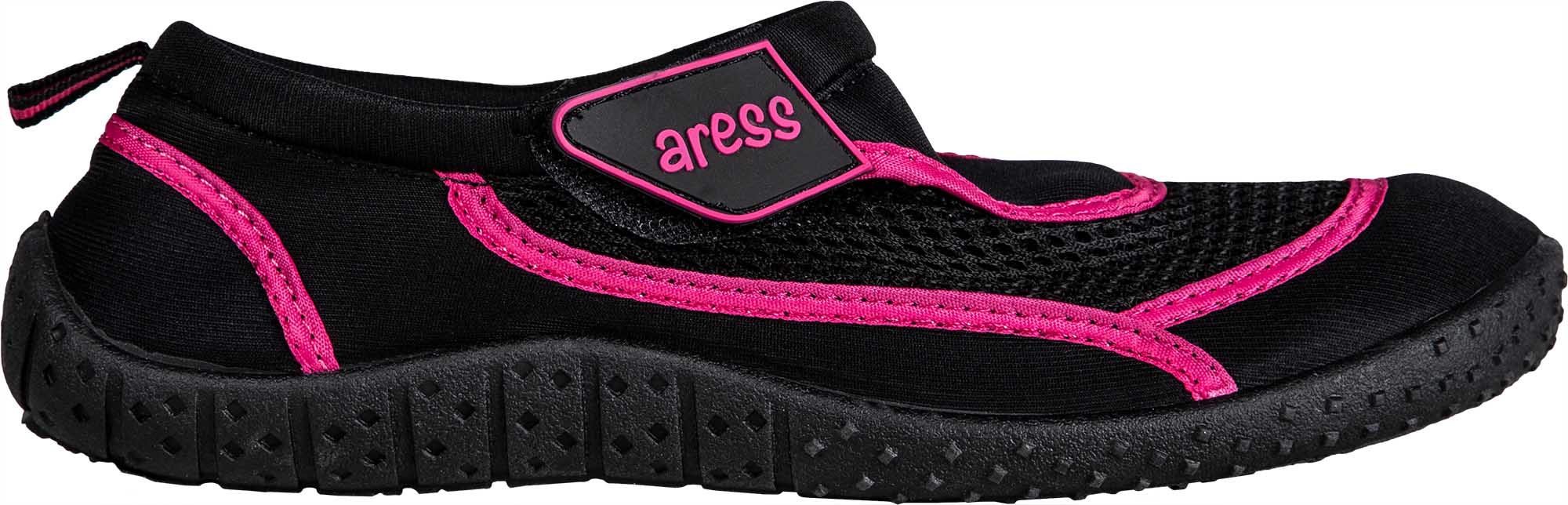 Women's water shoes