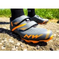 Men’s cycling boots