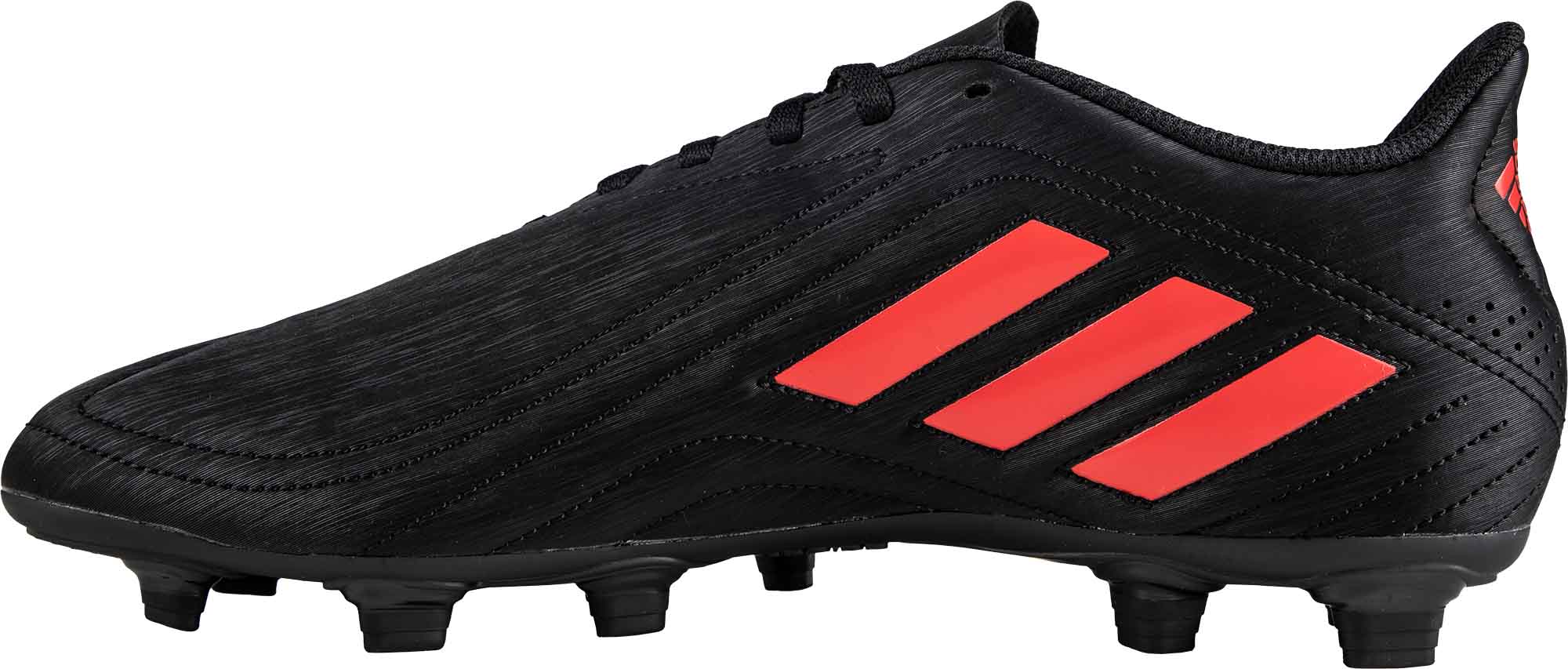 Men's football shoes