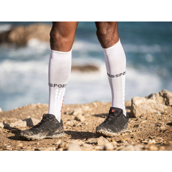 Compressport FULL SOCKS RUN Компресиращи чорапи за бягане, бяло, Veľkosť T1