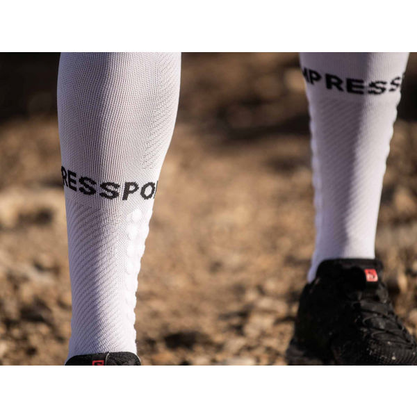 Compressport FULL SOCKS RUN Компресиращи чорапи за бягане, бяло, Veľkosť T2