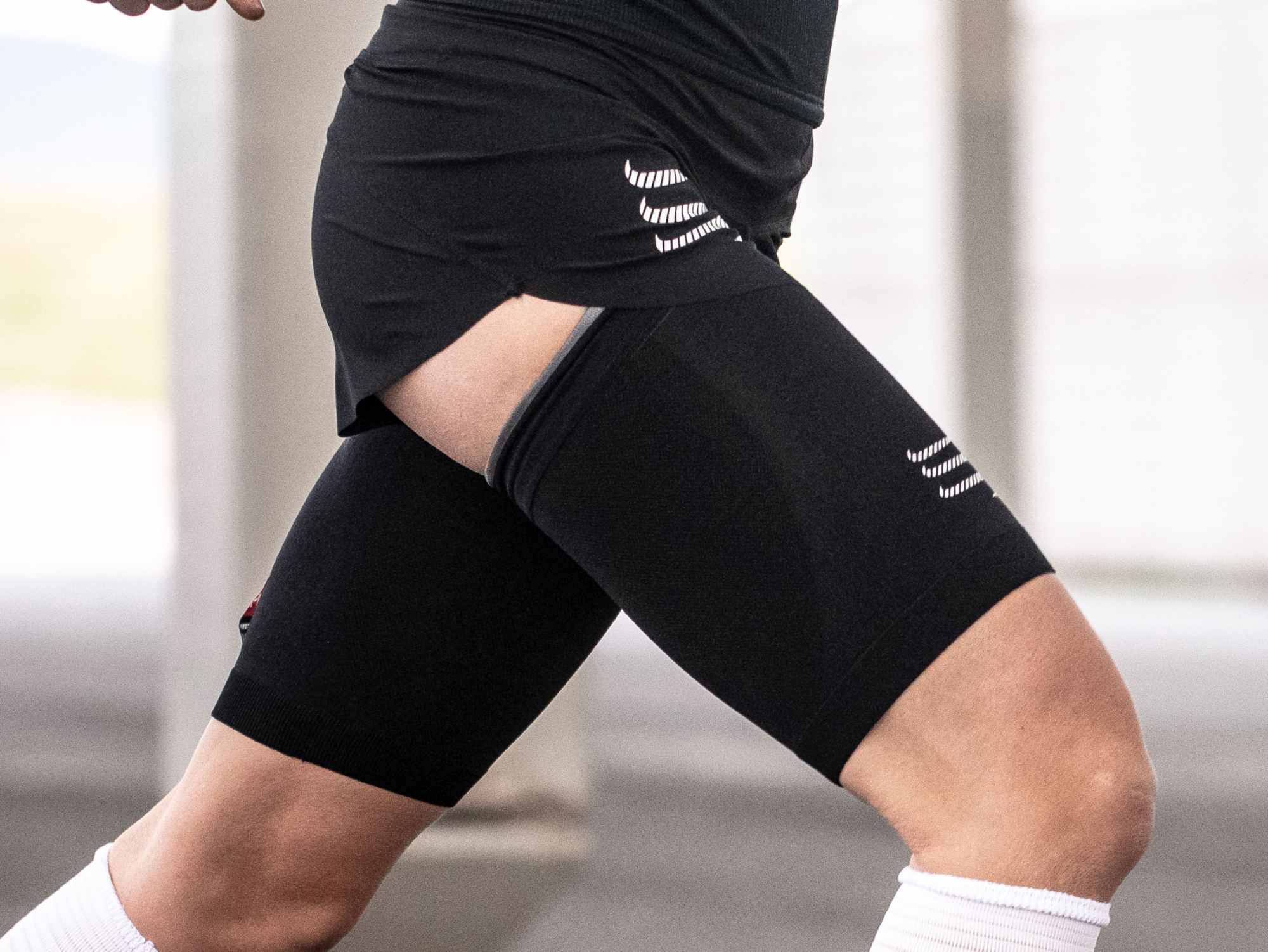 Compression thigh sleeves